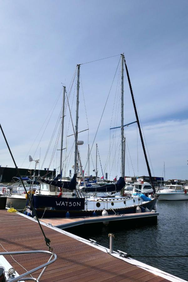 Bateau Watson Accueillant & Chaleureux Hotell Ouistreham Exteriör bild